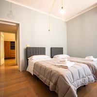 Ampio appartamento 3 camere con parcheggio privato