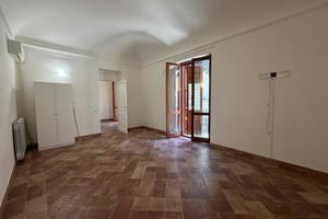 Appartamento di 80 m² con 3 locali a Palermo