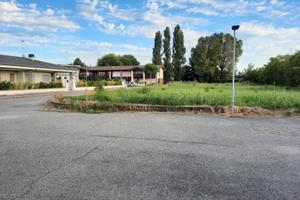 Terreno edifi. urbanizzato di 800 mq Casalmoro MN