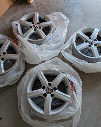 cerchi 15" originali Volkswagen Golf - 6Jx15 ET43