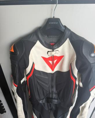 Tuta moto