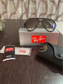 Occhiali da sole Ray Ban mod.4125 cats 5000 unisex