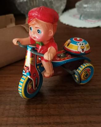 triciclo boy on bike vintage 