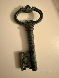 APRIBOTTIGLIE IN OTTONE