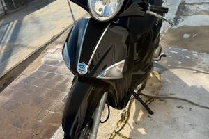 Piaggio liberty 150 - 15.500km- gomme nuove - 2009