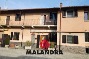 Casa indipendente di 122 m² con 3 locali e box aut