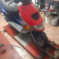 scooter Aprilia sr 50