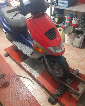 scooter Aprilia sr 50