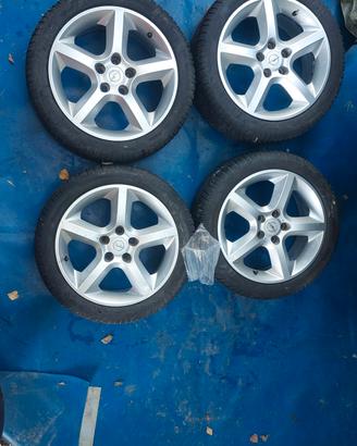 cerchi e gomme opel