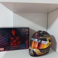 Casco Max Verstappen 1:2 2023 World Champion F1
