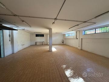 GARAGE/MAGAZZINO