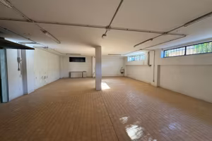 GARAGE/MAGAZZINO