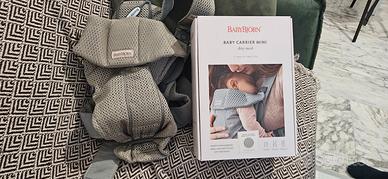 Marsupio Baby Bjorn.