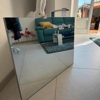 Specchio da bagno con luce