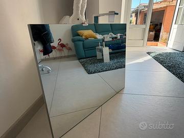 Specchio da bagno con luce