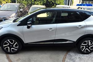 Renault Captur dCi FULL NAVI CERCHI 17" RETROCAME