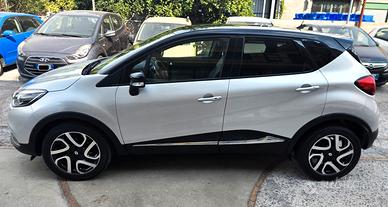 Renault Captur dCi FULL NAVI CERCHI 17" RETROCAME