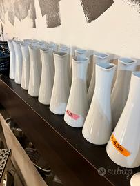 Vasi fiori tavola e soia e porta soia