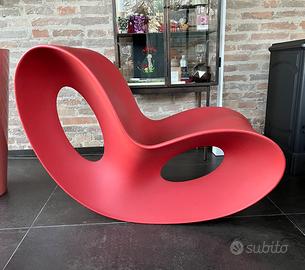 Poltrona a dondolo Voido Magis