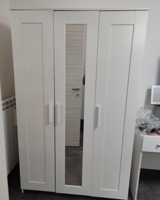 Armadio Ikea in buone condizioni,