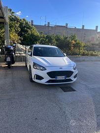 Ford focus St line