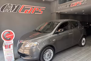 Lancia Ypsilon 1.3 MJT 95cv Gold ITALIANA Euro5