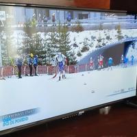 TV led 32 pollici AKAI con telecomando