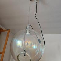 Lampada a sospensione modello Sona di Carlo Nason