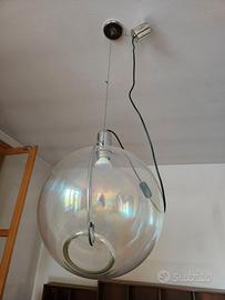 Lampada a sospensione modello Sona di Carlo Nason