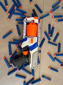 Nerf N-Strike Elite Strongarm + 20 dardi Nerf