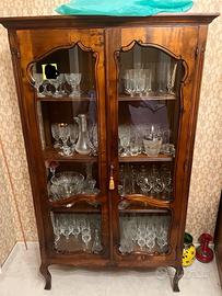 Mobili d’epoca e arredamento classico