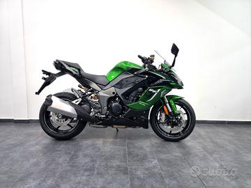 Kawasaki Ninja 1100 SX SE KIT TOURER OMAGGIO