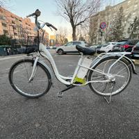 bici elettrica (leggere descrizione)