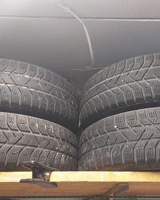 pneumatici  165 /70 R14 