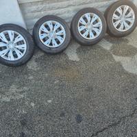 Pneumatici 185/65/R15 Invernali 