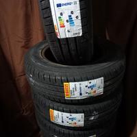 195 70 R15C 104/102R Pirelli estive