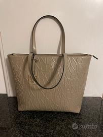 Borsa Armani exchange