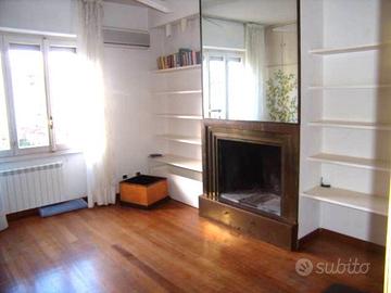 Cagliari, via Francesco Guicciardini, appartamento