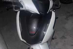 Honda SH 350 Sport