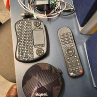 Tv box android della Bqeel con tastierina