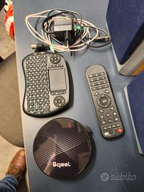 Tv box android della Bqeel con tastierina