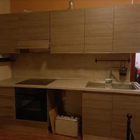 Cucina con Piano Induzione e Forno