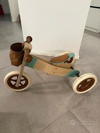 Triciclo senza pedali