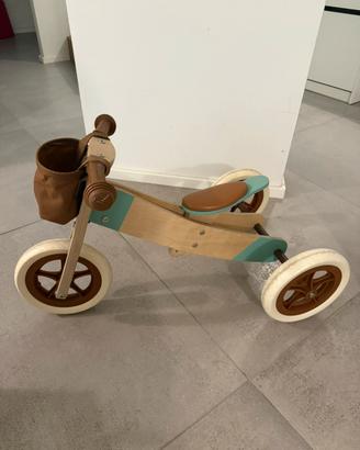 Triciclo senza pedali