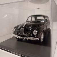 Alfa Romeo 1900 berlina (1950) 1:24 