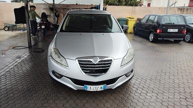 Lancia delta 1.6 multijet