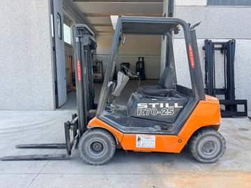 CARRELLO ELEVATORE MULETTO DIESEL STILL 25 QUINTAL