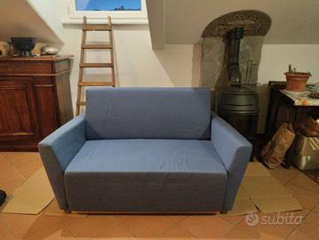 divano letto azzurro/blu 