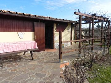 Casa A4 con Terreno circa 8000mq