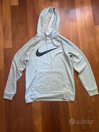 felpa nike con cappuccio